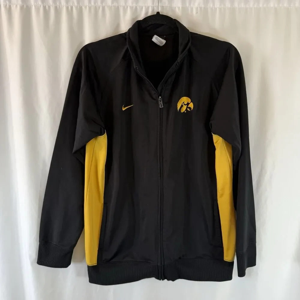 Nike Iowa Hawkeyes Jacket Boys Large Black Yellow Long Sleeve Full Zip